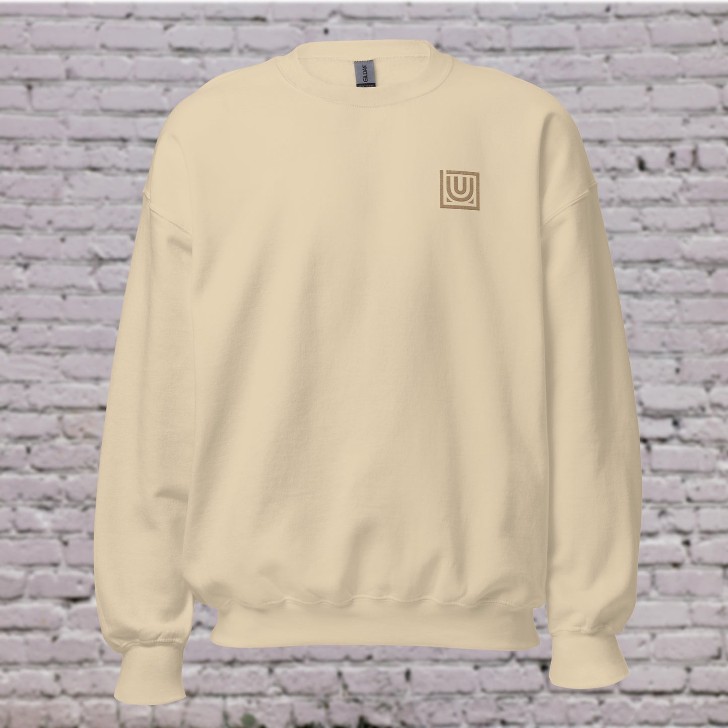 Front view UNCLASSD CORE Sand Crewneck Dancewear 