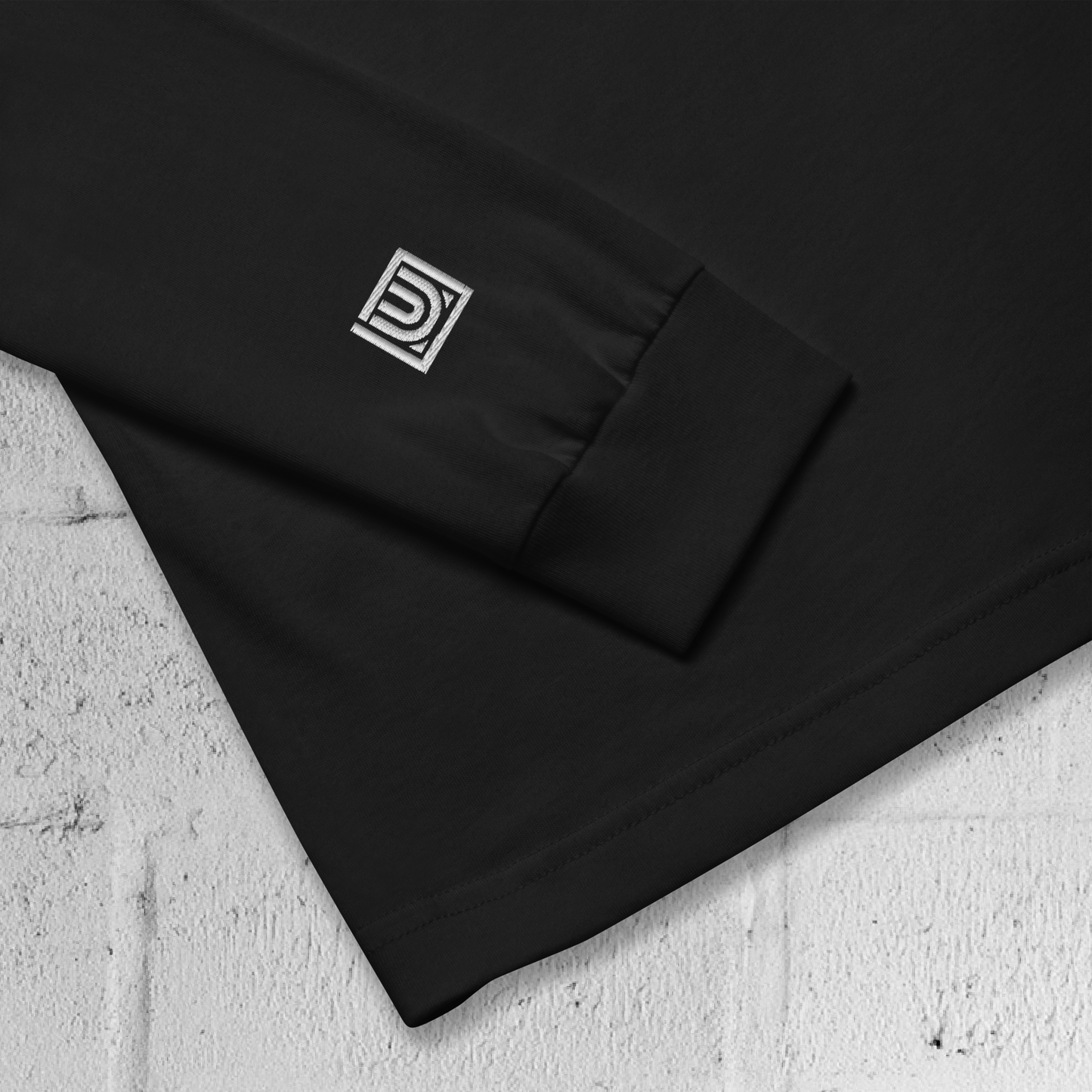 Manches longues CORE — Structure. Fluidité. Liberté. — Noir